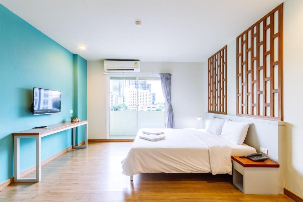 Двухместный (Двухместный номер Делюкс с 1 кроватью) хостела Siamaze, Бангкок
