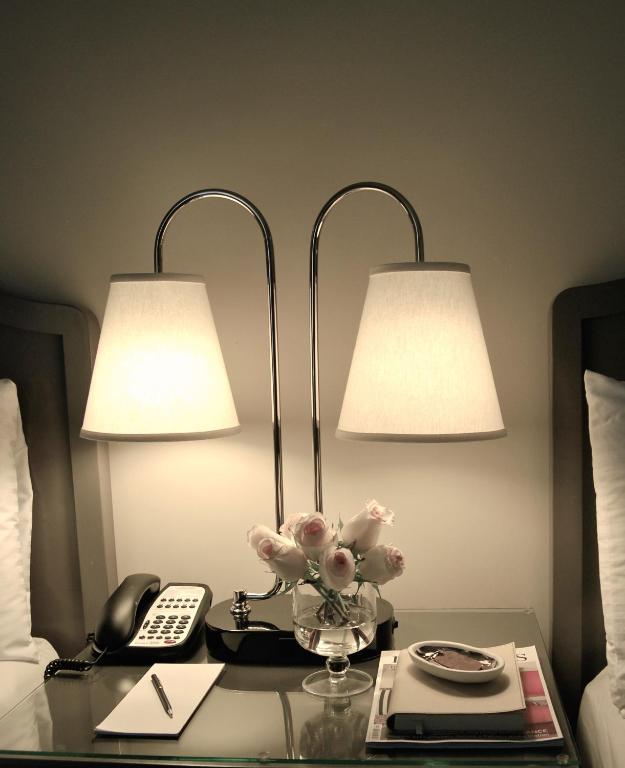 Четырехместный (Номер с 2 кроватями размера «queen-size»), Hollywood Hotel - The Hotel of Hollywood Near Universal Studios