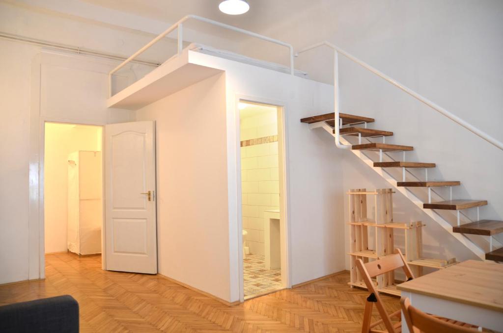 Апартаменты Stay with Ernesto Apartments 2, Будапешт