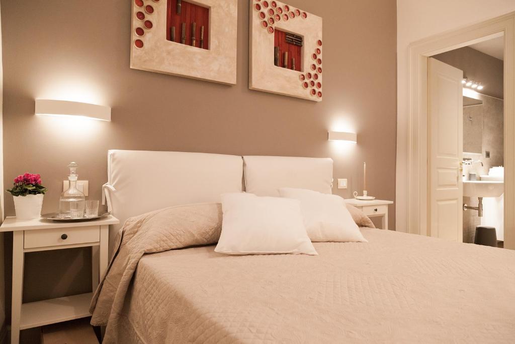 Двухместный (Двухместный номер с 1 кроватью и собственной ванной комнатой) отеля Il Leone Blu, Катания