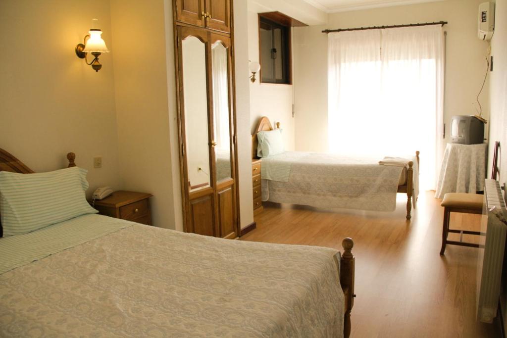 Двухместный (Двухместный номер с 2 отдельными кроватями) гостевого дома São Neutel, Шавиш
