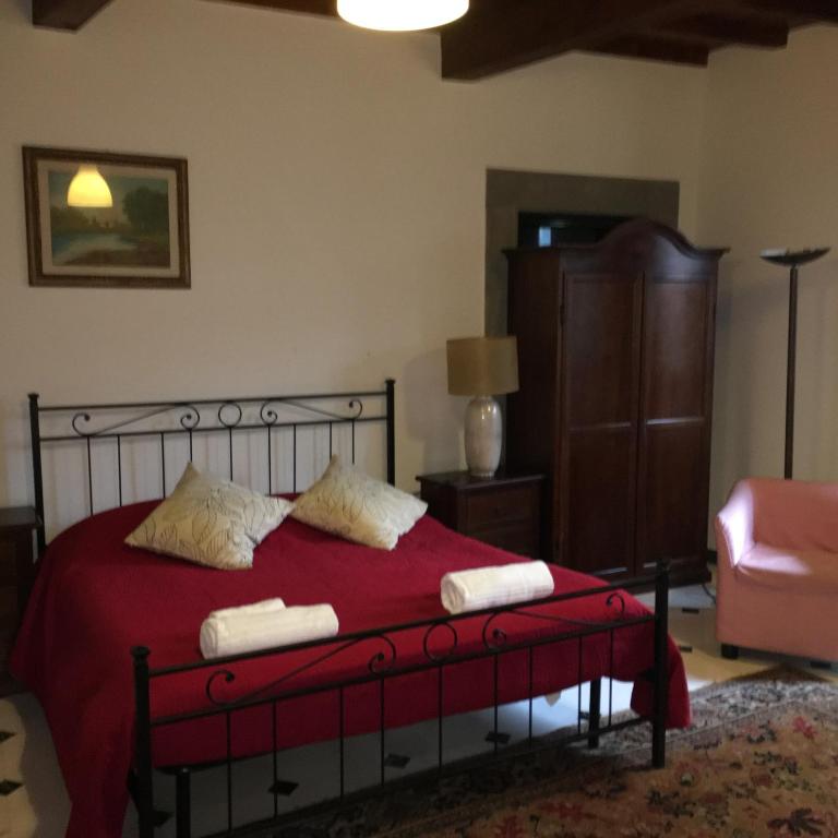 Четырехместный (Четырехместный номер с общей ванной комнатой) гостевого дома Residenza D'Epoca San Jacopo, Флоренция