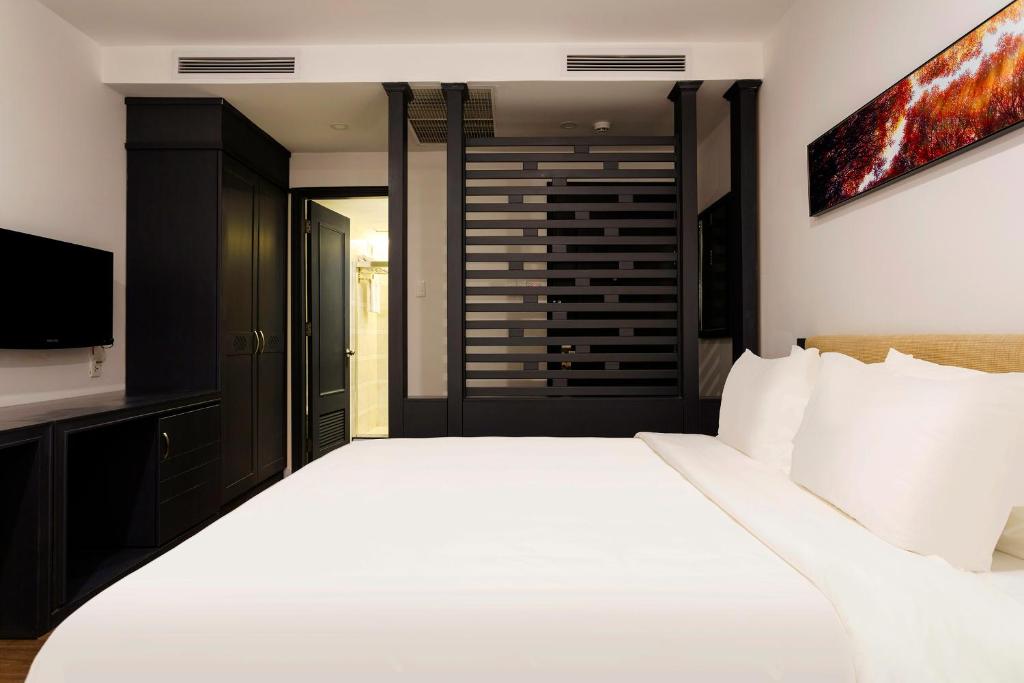 Двухместный (Superior Double Room - Pool Access), Cititel Central Saigon