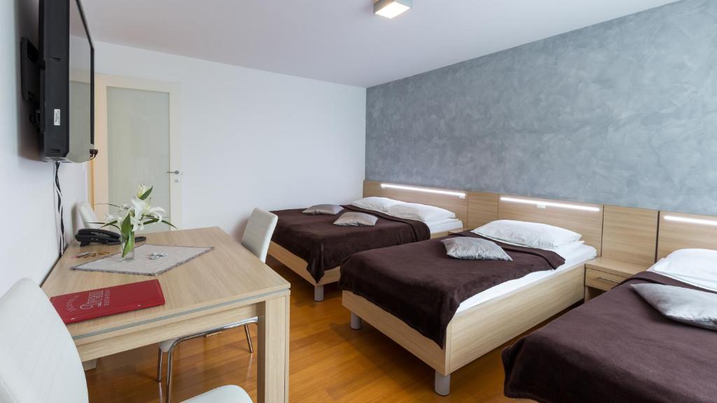 Апартаменты (Апартаменты с 1 спальней (для 2-4 взрослых)) отеля Dream Hotel, Велика-Горица