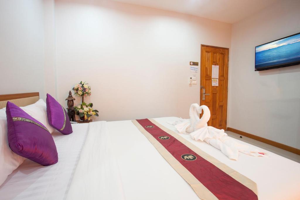 Двухместный (Номер Делюкс с кроватью размера «king-size») отеля Hello Yaya Residence, Пхукет