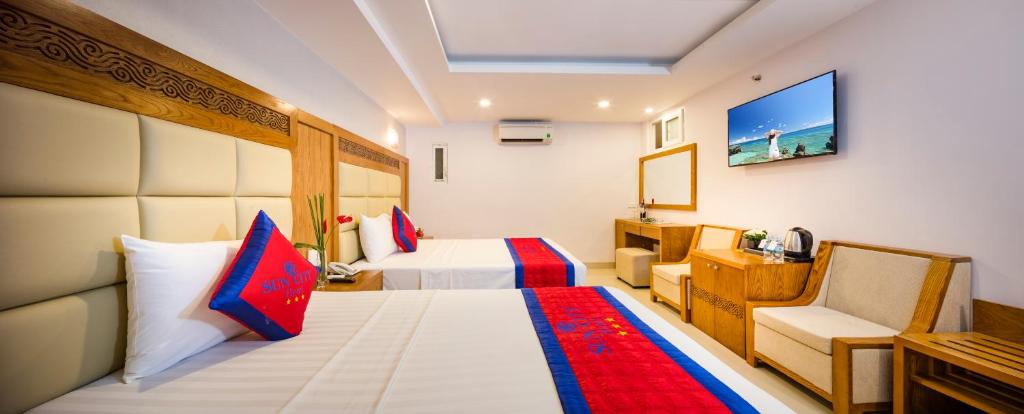 Двухместный (Стандартный двухместный номер с 2 отдельными кроватями - Без окна) отеля Sun City Hotel, Нячанг