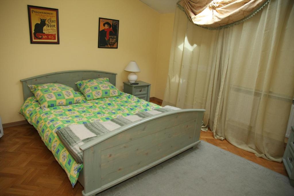 Двухместный (Двухместный номер с 1 кроватью или 2 отдельными кроватями) хостела Hostel Va Bank, Жешув