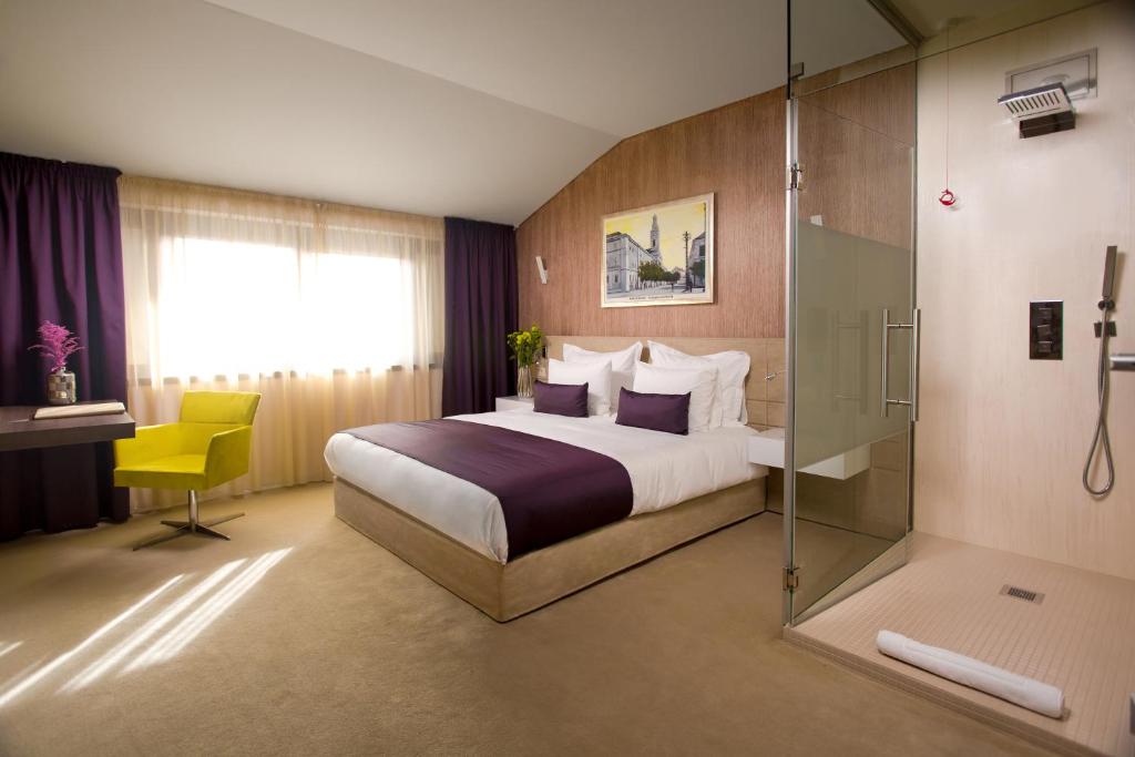 Двухместный (Двухместный номер бизнес-класса с 1 кроватью) отеля Hotel Vila Class, Сату-Маре