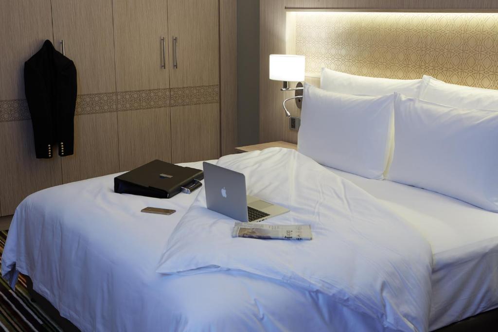 Двухместный (Двухместный номер D'light с 1 кроватью) отеля Dusit D2 Kenz Hotel Dubai, Дубай
