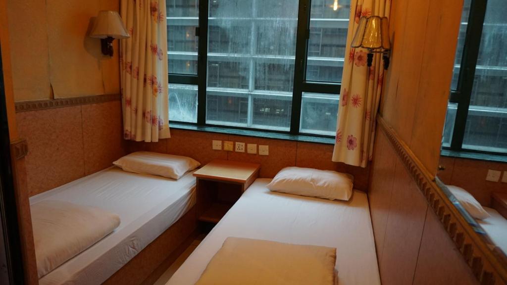 Двухместный (Двухместный номер Делюкс с 2 отдельными кроватями), USA Hostel Hong Kong