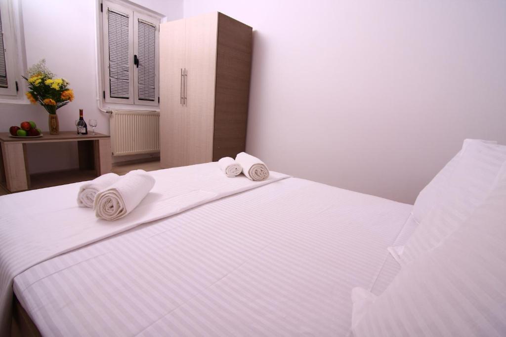 Апартаменты (Стандартные апартаменты с 3 спальнями), Bucharest Last Minute Accommodation