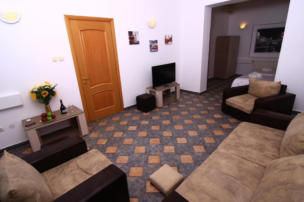 Апартаменты (Апартаменты с 6 спальнями), Bucharest Last Minute Accommodation