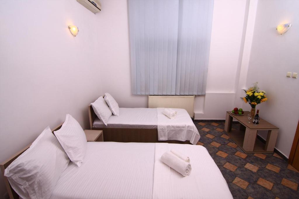 Апартаменты (Апартаменты с 6 спальнями), Bucharest Last Minute Accommodation