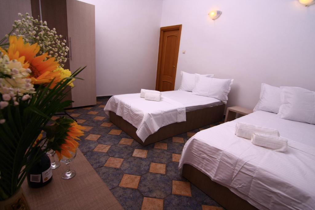 Апартаменты (Апартаменты с 6 спальнями), Bucharest Last Minute Accommodation