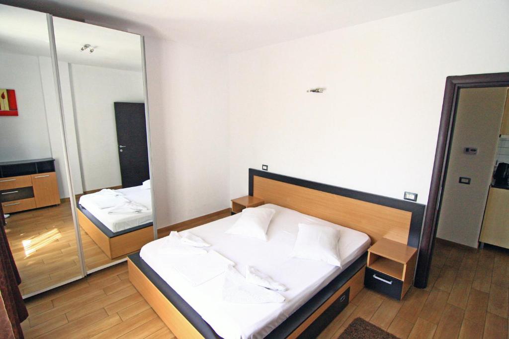 Апартаменты (Роскошные апартаменты с 2 спальнями), Bucharest Last Minute Accommodation