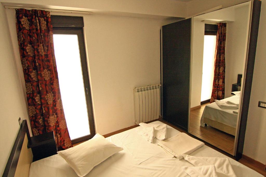 Апартаменты (Роскошные апартаменты с 2 спальнями), Bucharest Last Minute Accommodation