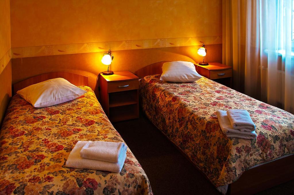 Двухместный (Стандартный двухместный номер с 2 отдельными кроватями) отеля Linovo, Рига