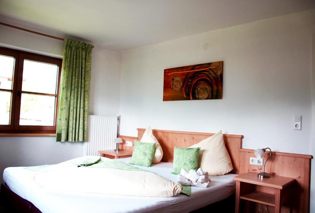Апартаменты (Апартаменты с 1 спальней и балконом) отеля Bed & Breakfast Landhaus Strasser, Бриксен-им-Тале