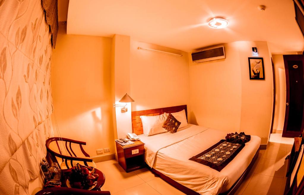 Двухместный (Стандартный двухместный номер с 1 кроватью) отеля Pacific Hotel, Дананг