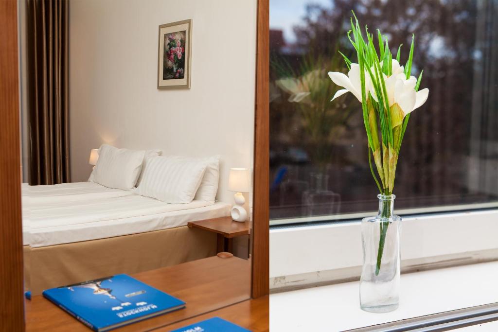 Двухместный (Двухместный номер с 2 отдельными кроватями и общей ванной комнатой - Дополнительное здание) отеля Hotel Älvsjö, Стокгольм
