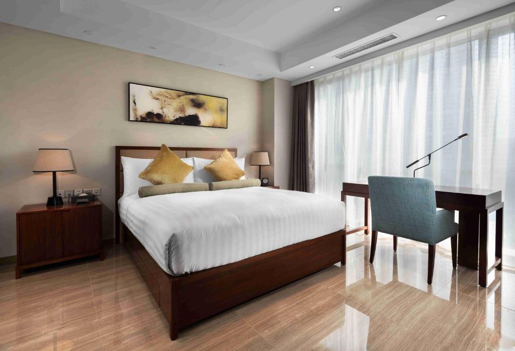 Двухместный (Улучшенный номер с кроватью размера «king-size») отеля Oakwood Hotel & Residence Suzhou, Сучжоу