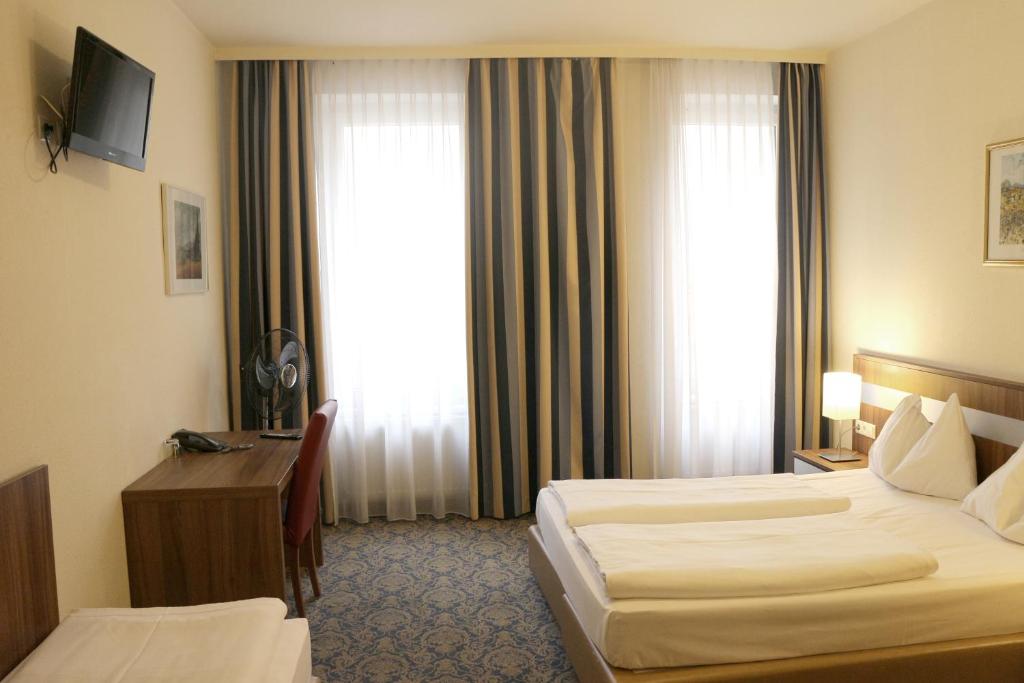 Отель Hotel Carina, Вена