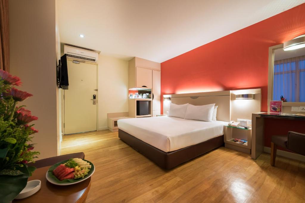 Двухместный (Улучшенный двухместный номер с 1 кроватью или 2 отдельными кроватями) отеля Hotel Sentral Georgetown @ City Centre, Джорджтаун