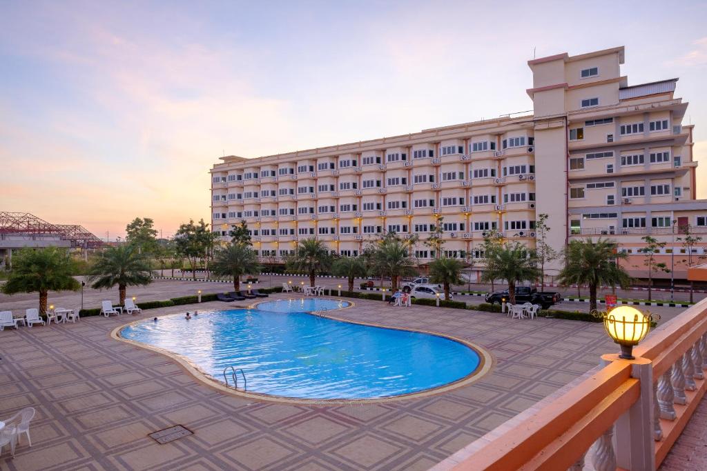 Отель Siamgrand