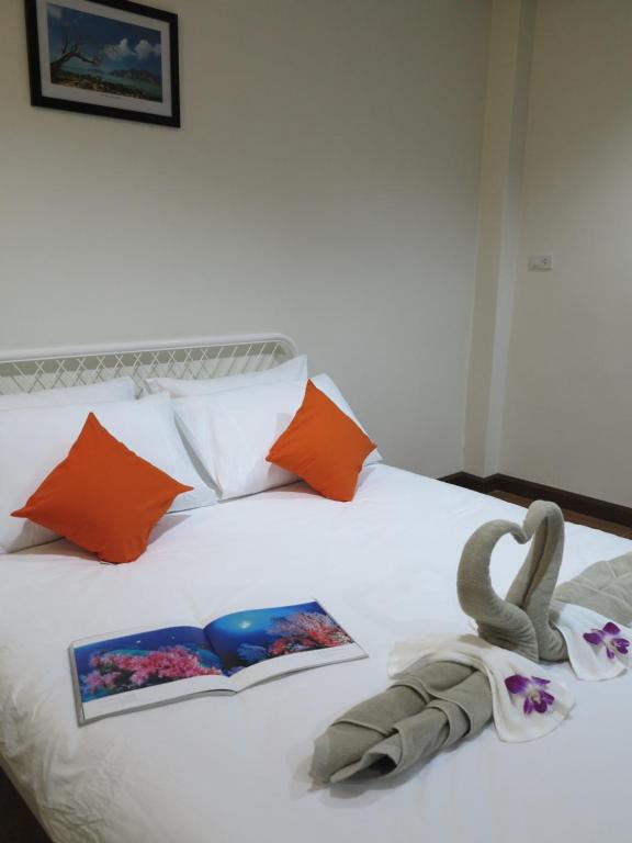 Двухместный (Двухместный номер Делюкс с 1 кроватью и балконом) гостевого дома Pro Chill Krabi Guesthouse, Краби