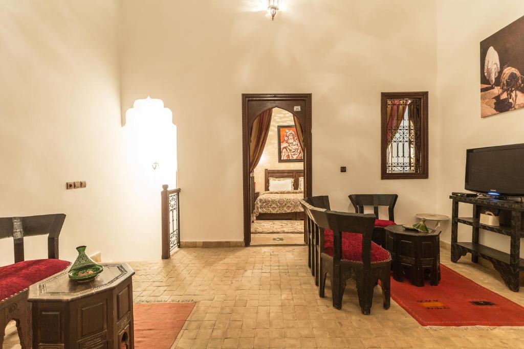 Семейный (Семейный номер), Riad Nasreen