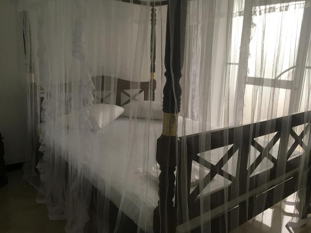 Двухместный (Двухместный номер Делюкс с 1 кроватью (1)) гостевого дома Gold Coast Resort, Велигама