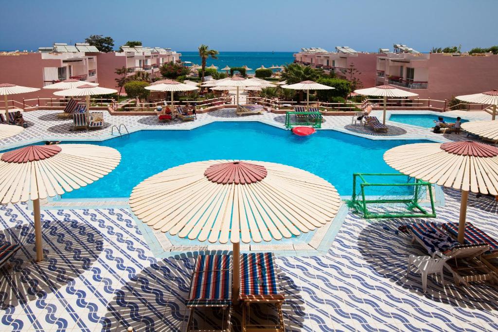 Курортный отель Beirut Hotel Hurghada, Хургада