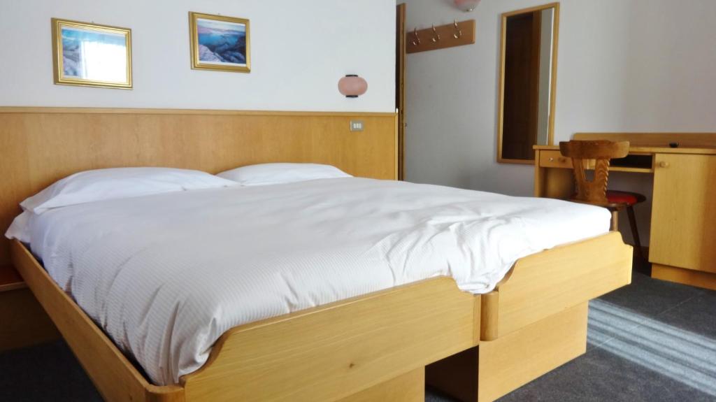 Двухместный (Двухместный номер с 1 кроватью или 2 отдельными кроватями) апарт-отеля Casa Stefano E Lucia, Бормио