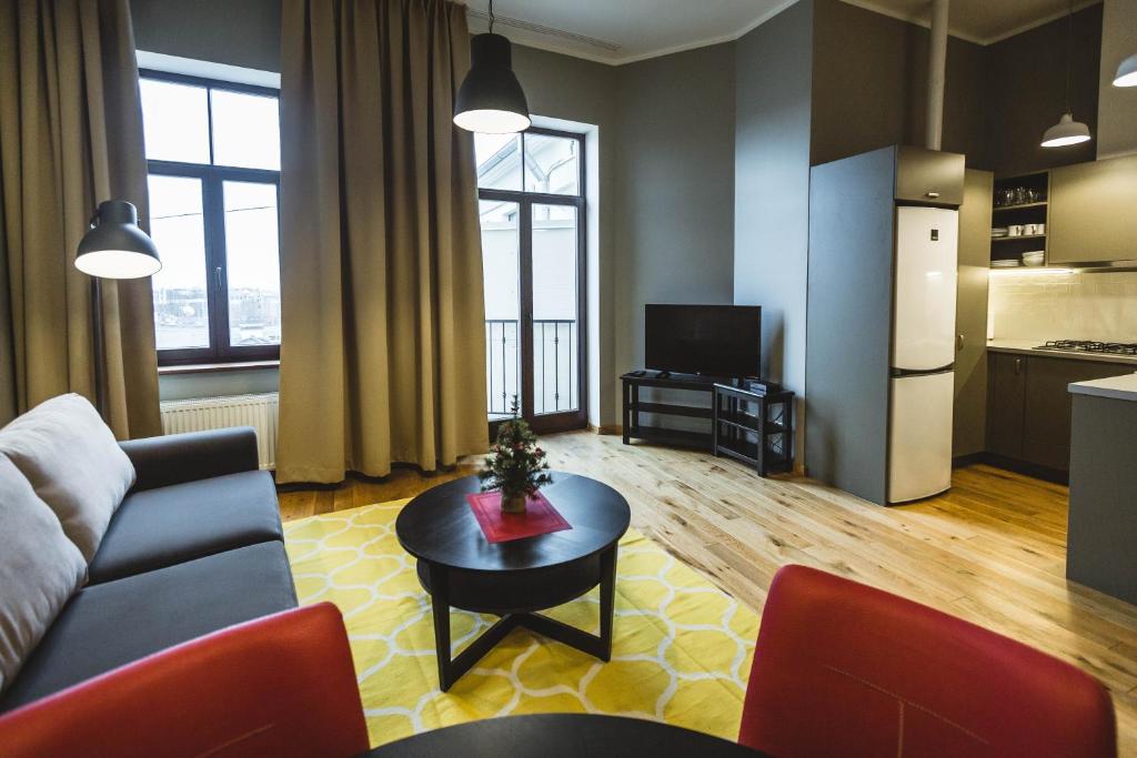 Апартаменты (Апартаменты с 2 спальнями и балконом), Riga Lux Apartments - Ernesta