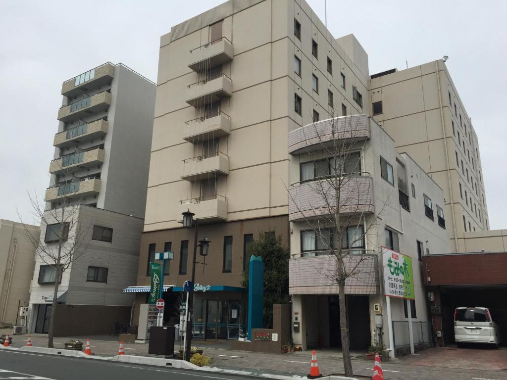 Отель Quincy's Inn Toyohashi, Тоёхаси