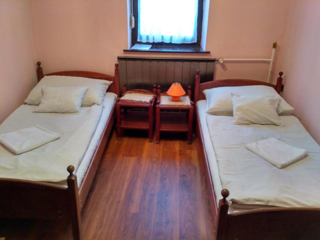 Двухместный (Двухместный номер с 1 кроватью или 2 отдельными кроватями) отеля Panzió Hummel, Дьёр