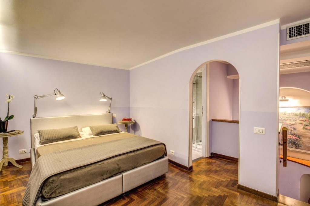 Апартаменты (Апартаменты с 2 спальнями) апарт-отеля HiSuiteROME, Рим