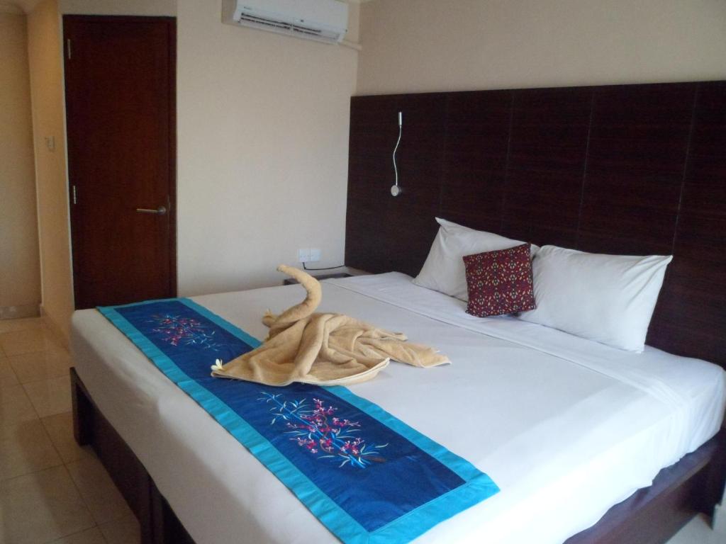 Двухместный (Двухместный номер с 1 кроватью или 2 отдельными кроватями, вид на город), Nuriani Restaurant and Rooms