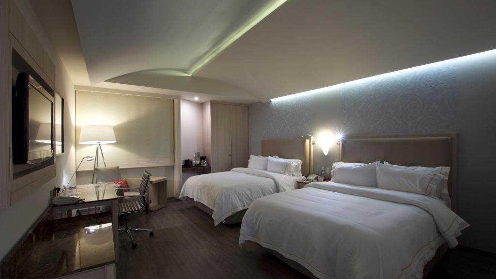Двухместный (Стандартный двухместный номер с 1 кроватью) отеля Holiday Inn Express Mexico- Toreo, Мехико