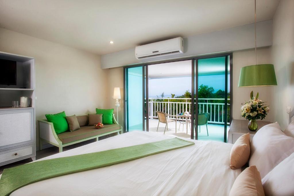 Двухместный (Двухместный номер Делюкс с 1 кроватью и видом на море) курортного отеля Bandara On Sea, Rayong, Районг