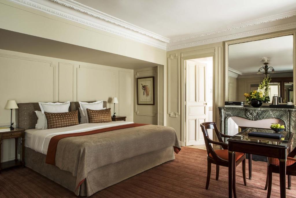Двухместный (Двухместный номер Делюкс с 1 кроватью) отеля Hôtel Brighton - Esprit de France, Париж