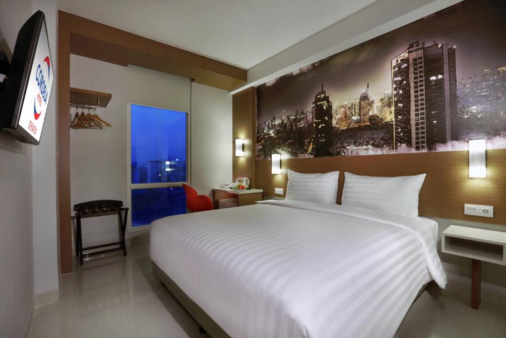 Двухместный (Двухместный номер Делюкс с 1 кроватью) отеля Cordela Senen Jakarta, Джакарта
