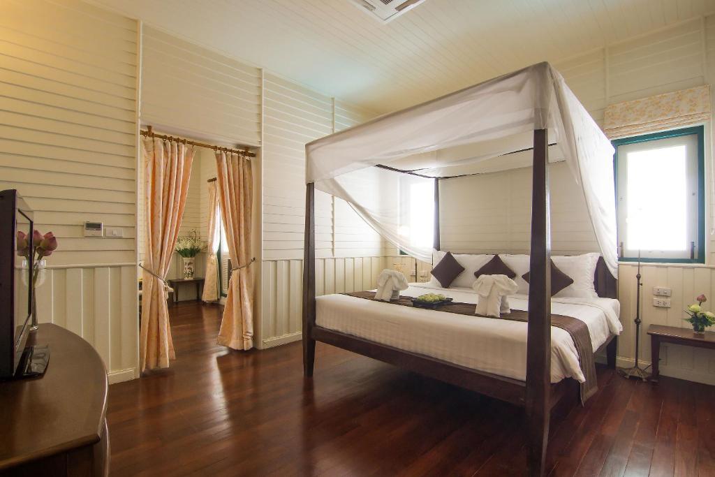 Двухместный (Вилла с 1 спальней рядом с бассейном) отеля Buddy Oriental Riverside, Нонтхабури