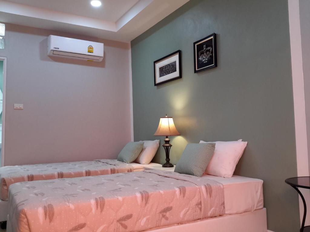 Двухместный (Двухместный номер Делюкс с 1 кроватью или 2 отдельными кроватями) курортного отеля Ban Fahsai, Самет