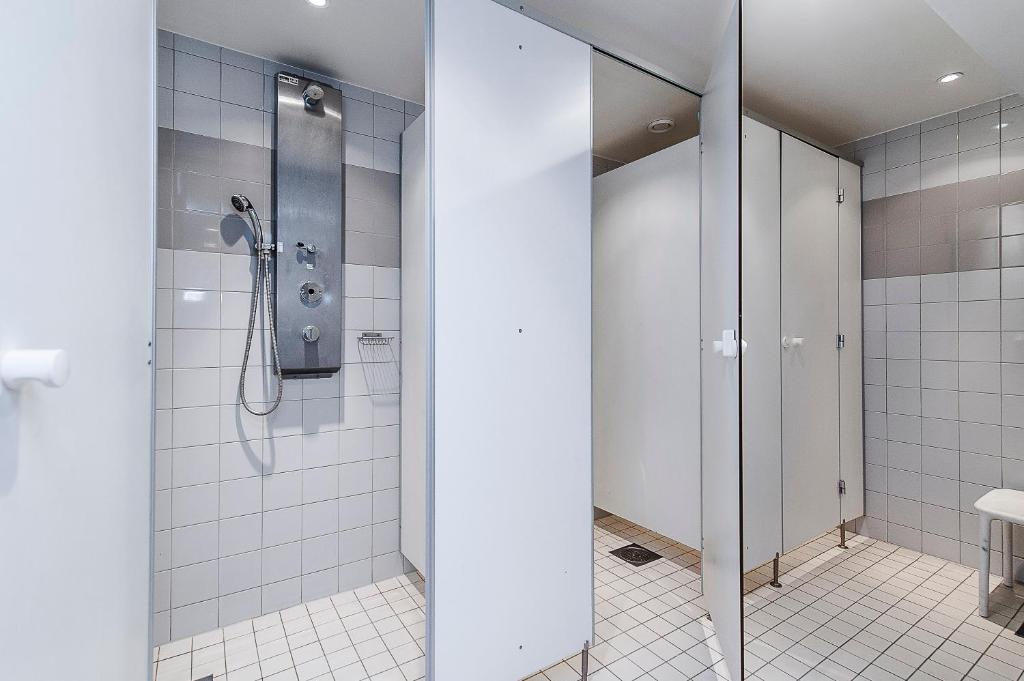 Двухместный (Двухместный номер с 2 отдельными кроватями и общей ванной комнатой) хостела City Hostel, Стокгольм