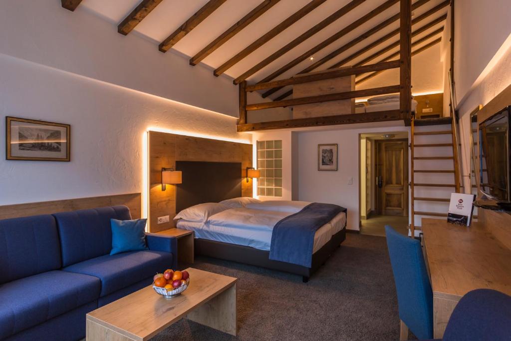 Семейный (Семейный номер с панорамным видом на Маттерхорн) отеля Best Western Plus Alpen Resort Hotel, Церматт