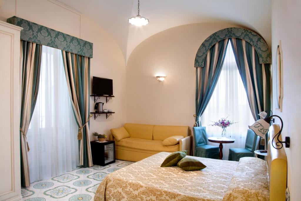 Трехместный (Номер Делюкс), Albergo L'Antico Convitto