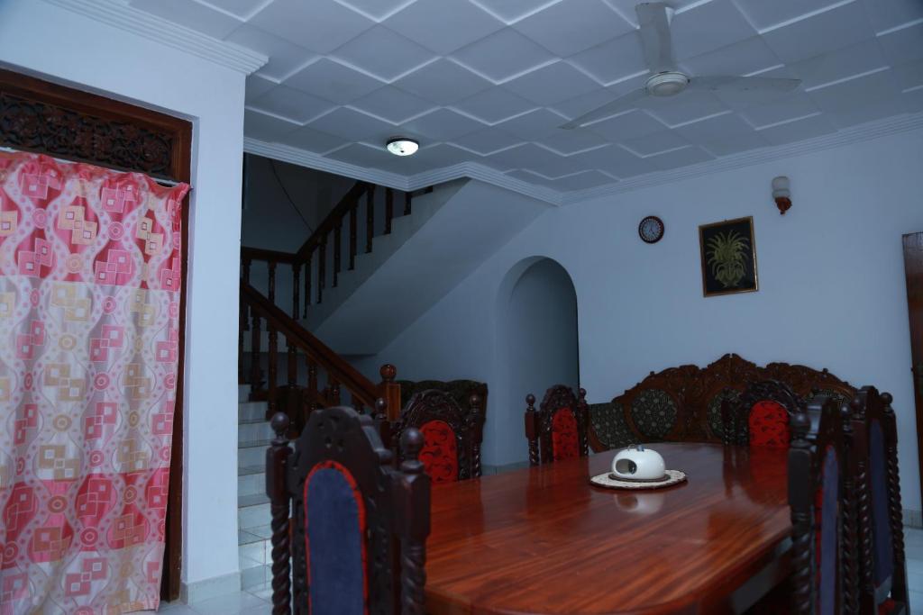 Двухместный (Двухместный номер Делюкс с 1 кроватью) гостевого дома Sumal Villa, Берувала