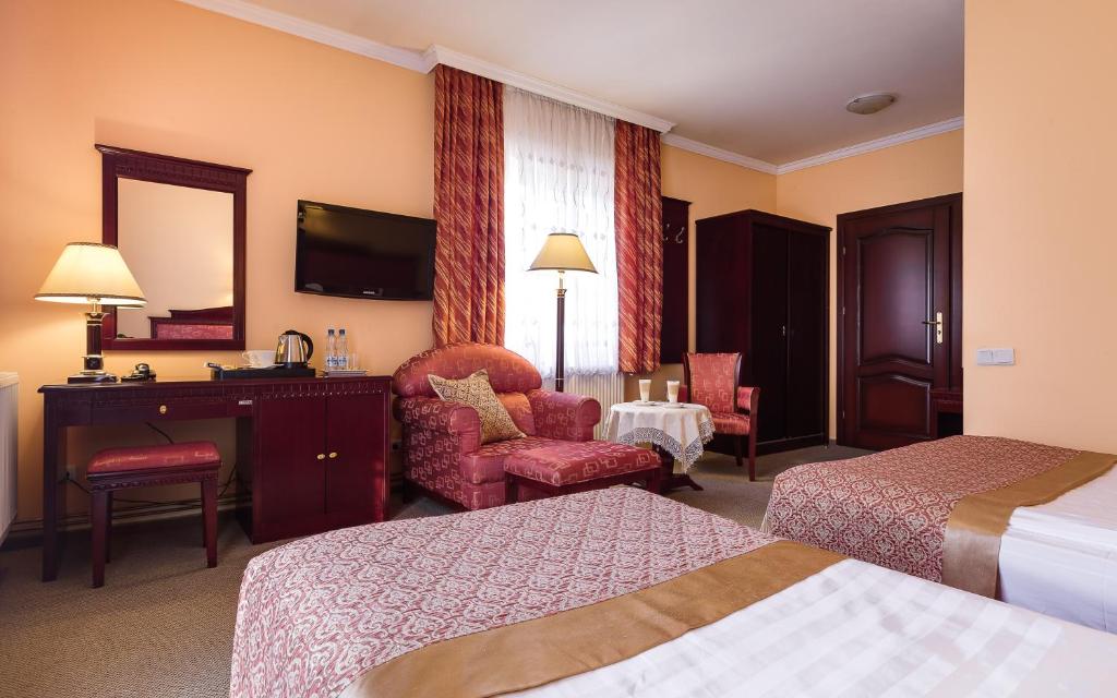 Двухместный (Двухместный номер Делюкс с 2 отдельными кроватями) отеля Hotel Adam&Spa, Кудова-Здруй