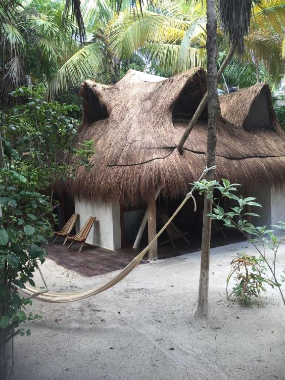 Двухместный (Коттедж «Арена» с видом на джунгли), Azucar Hotel Tulum